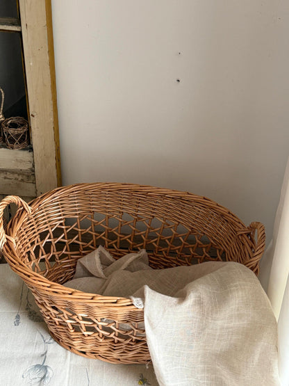 Vintage Hollow Wicker Laundry Basket - Handwoven Rustic Design